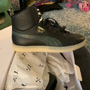 Pma Clyde Mid Zamunda